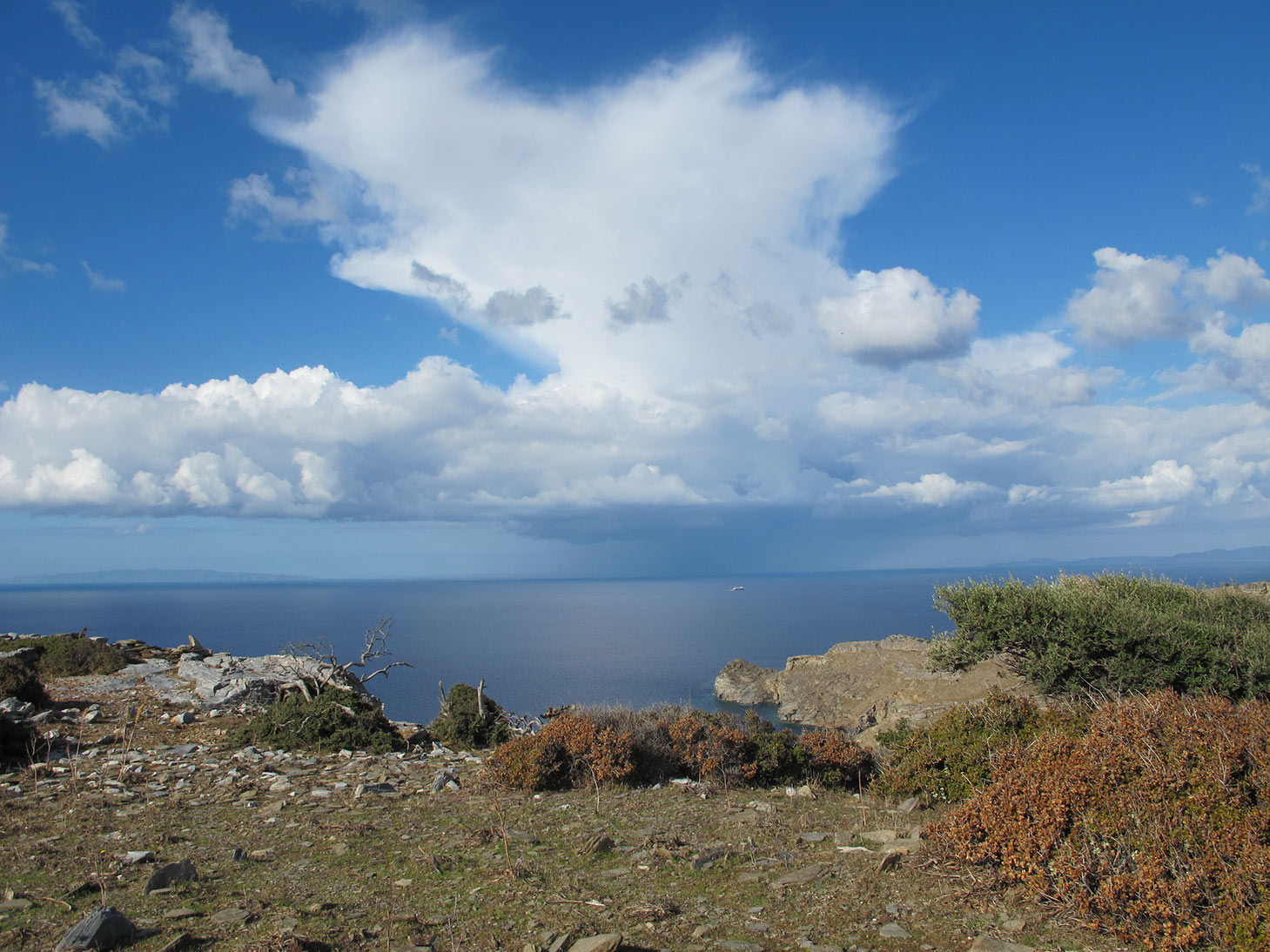 The heavenly Aegean from Zagora
