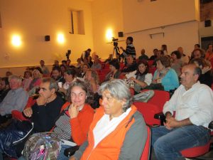 A strong turnout of locals at the cinema in Chora to hear about the Zagora Archaeological Project